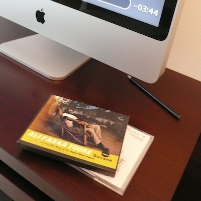 Wohnung T14 iMac und Audio-CD